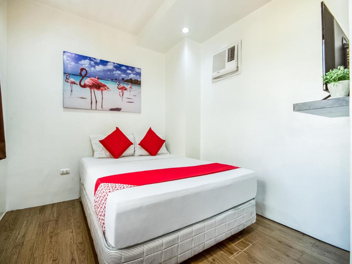 Oyo 443 Maria Cristina Arcade Suites Cebu Eksteriør billede