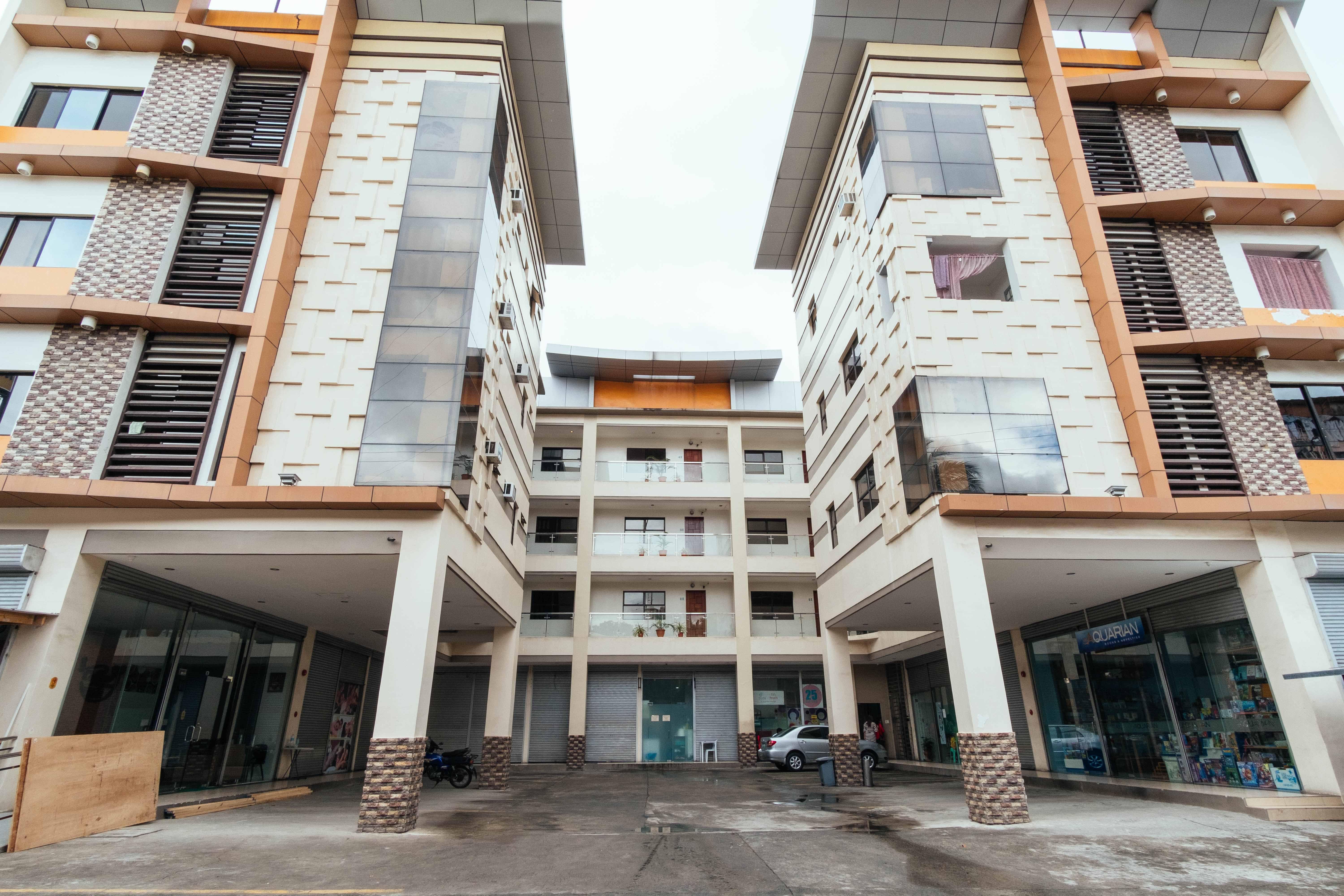 Oyo 443 Maria Cristina Arcade Suites Cebu Eksteriør billede
